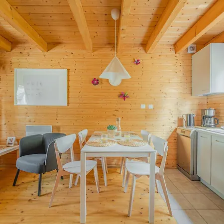 Vakantiehuis Kolorowe Pobierowo